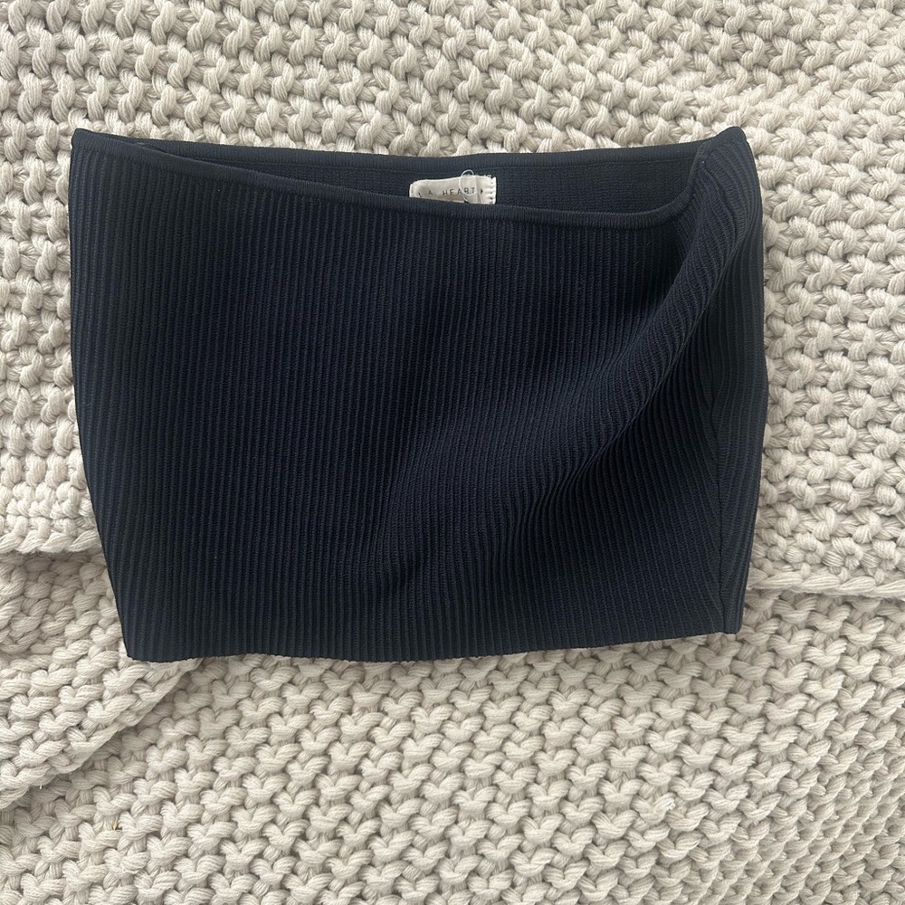 Black thick knit tube top